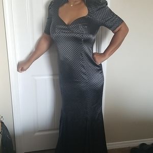 BEBE EVENING GOWN with a heart neckline